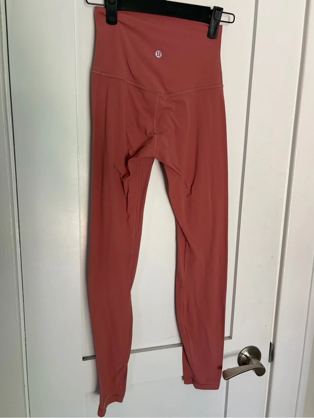 30. Size 2 LULULEMON Mauve Align Leggings